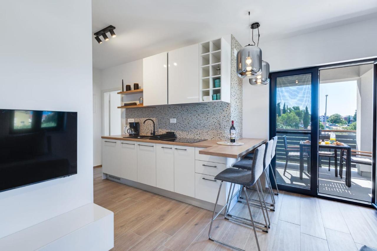 Jonathan Apartman Biograd na Moru